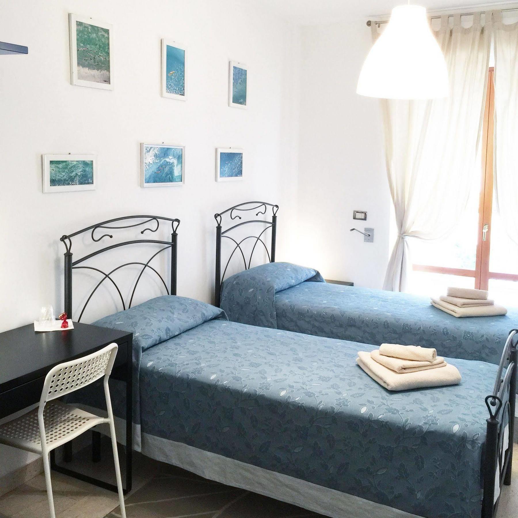 B&B Le Saline Taranto Exterior foto